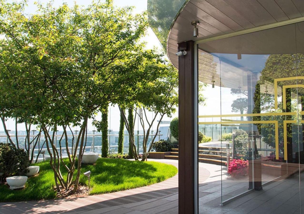 Royal Tower Luxurious Smart Residence  Kiev Extérieur photo